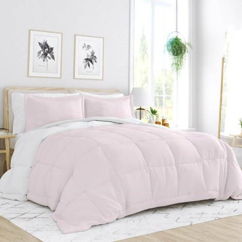 Twin/Twin XL 2-Piece Microfiber Reversible Comforter Set Blush Pink and White