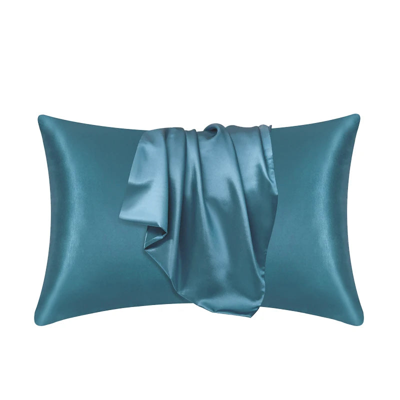 Cotton Pillowcase with a High-Quality Satin Finish