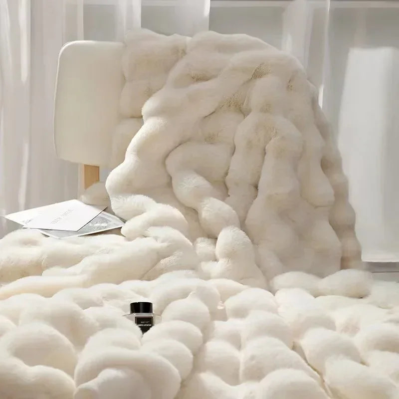 Luxury Imitation Fur Plush Blanket - Warm Fluffy Throw