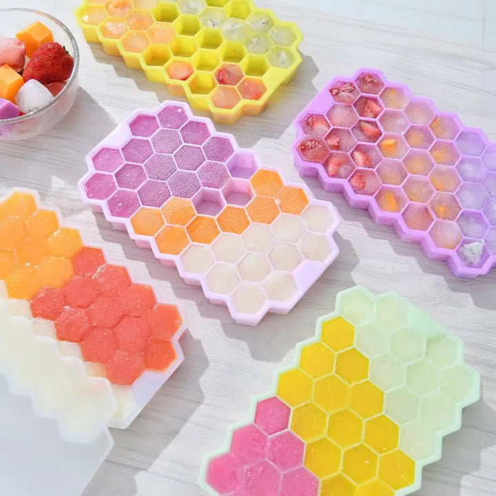 Large Silicone Ice Cube Mold Tray - BPA Free with Lids