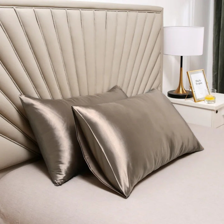 Cotton Pillowcase with a High-Quality Satin Finish