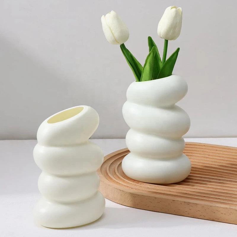 Plastic Spiral White Vase for Home Decoration