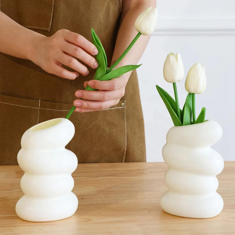 Plastic Spiral White Vase for Home Decoration