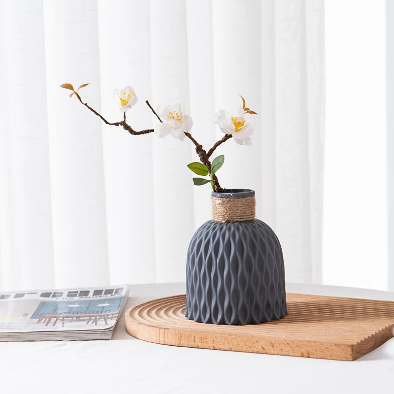 Modern Nordic Style Ripple Plastic Vase