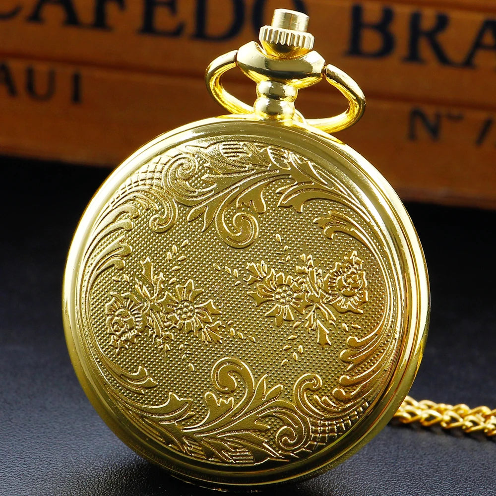 Luxury Gold Vintage Owl Quartz Pocket Watch with White Dial