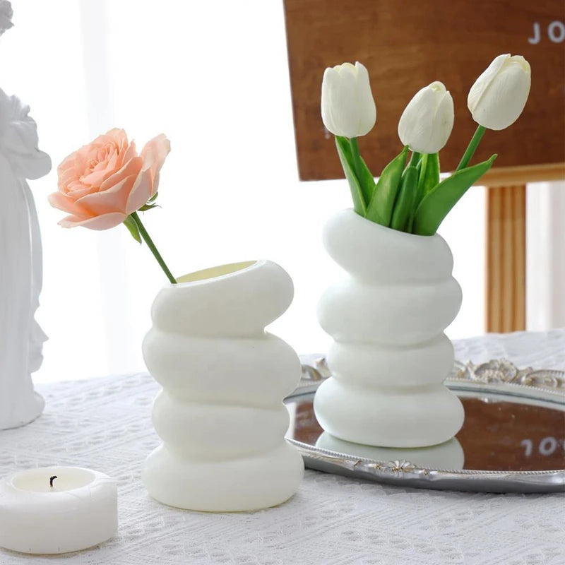 Plastic Spiral White Vase for Home Decoration